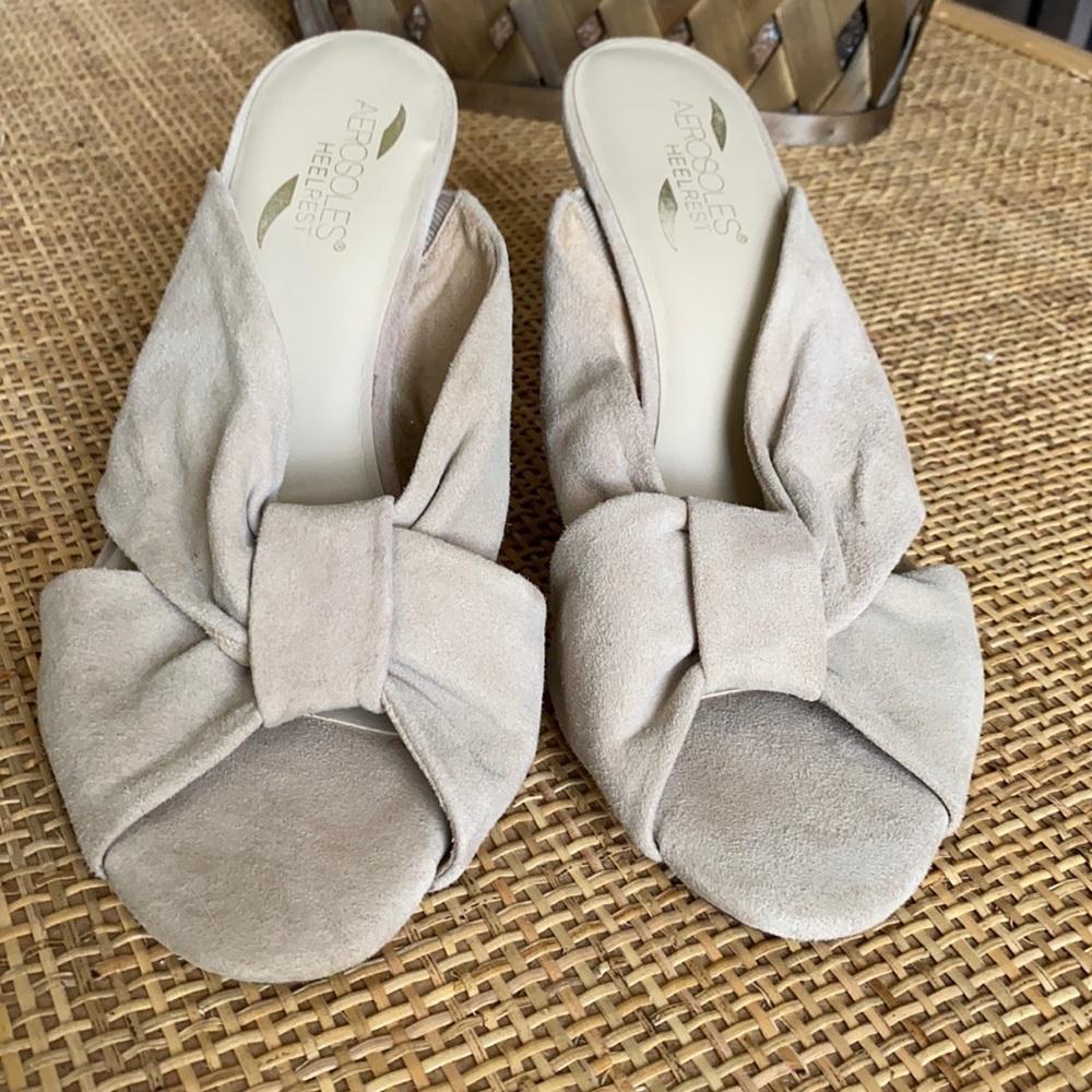 Aerosoles Heels Rest Size 9M